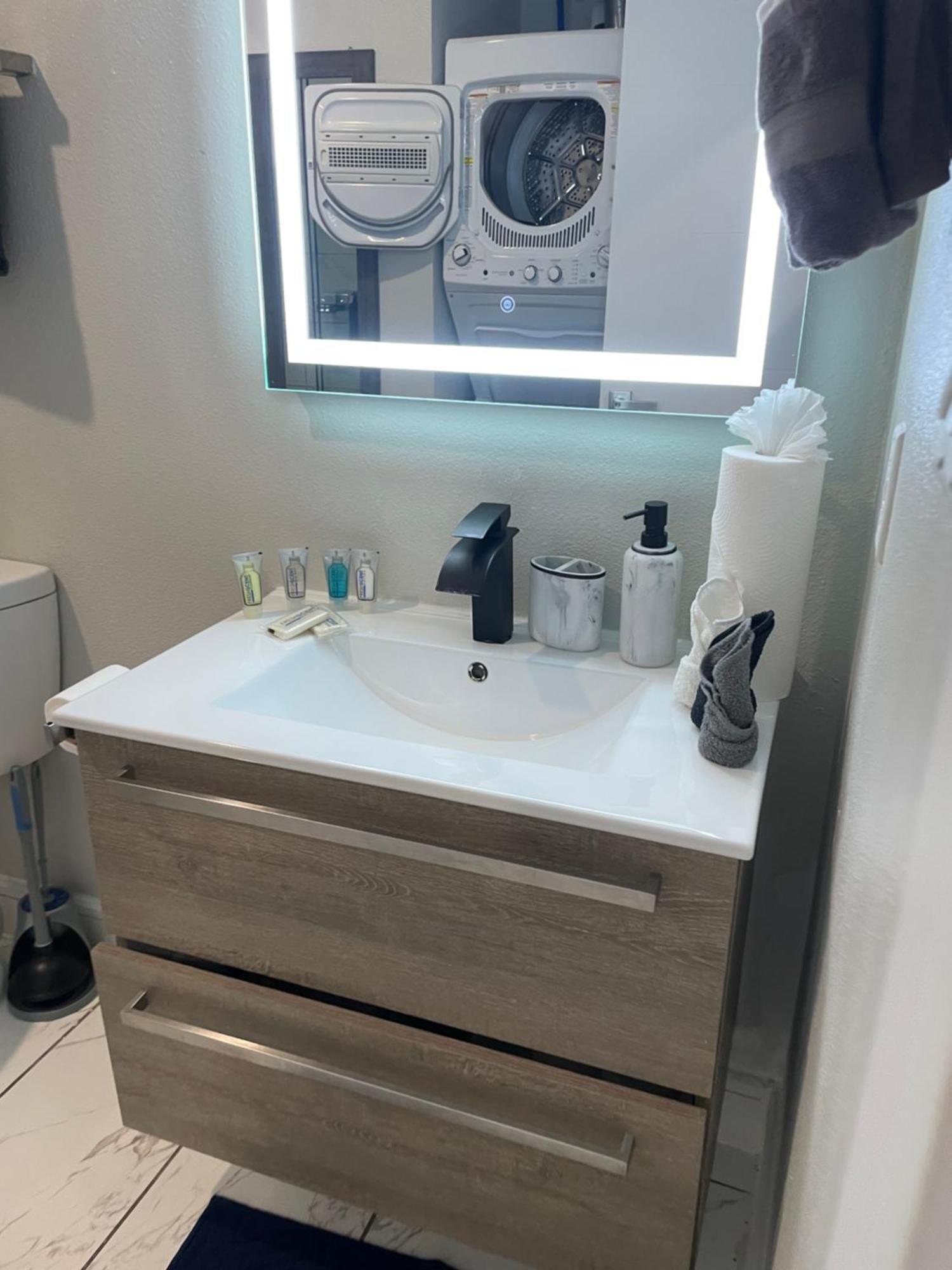 6 Min To Deep Ellum Apartment Dallas Ngoại thất bức ảnh