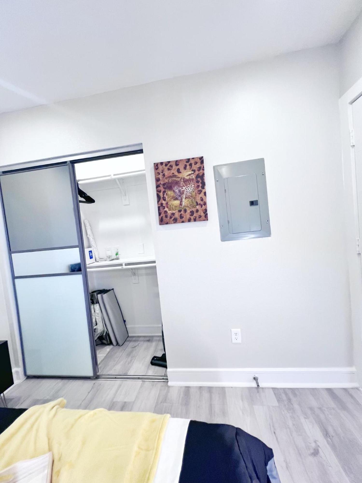 6 Min To Deep Ellum Apartment Dallas Ngoại thất bức ảnh